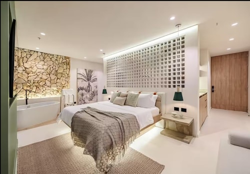 Primavera Building 302