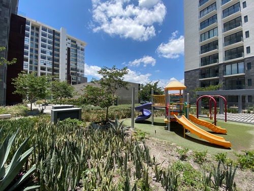 LATITUDE  Best location | Convenient - Comfort 23 Destyna