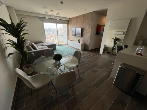 AVANTA Pool, Excellent Location | Convenient 6 Destyna