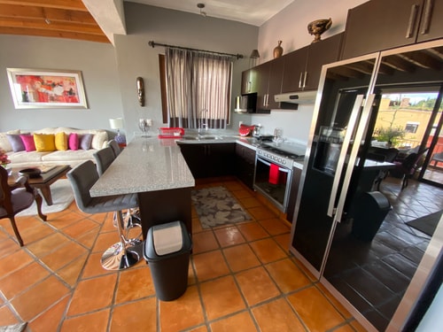 Spacious Apt w/ Terrace | Central and Familiar 23 Destyna