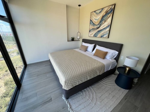 MOTTO 1803A Gym, Pool | Modern - Comfort 26 Destyna