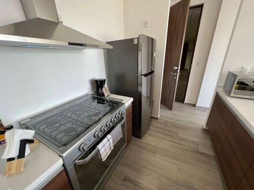 MOTTO 1803A Gym, Pool | Modern - Comfort 8 Destyna