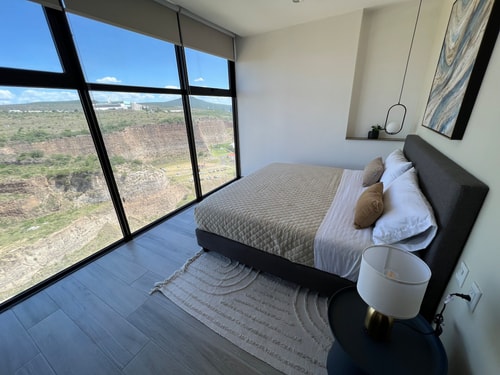 MOTTO 1803A Gym, Pool | Modern - Comfort 3 Destyna