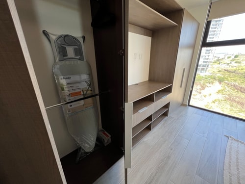 MOTTO 1803A Gym, Pool | Modern - Comfort 17 Destyna