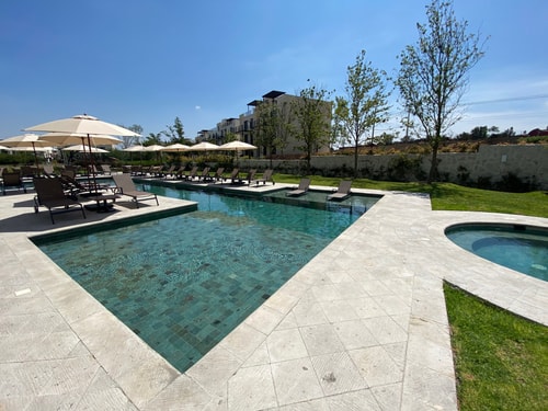 LUMINARIA Pool, Near the Historic Center | Elegant 33 Destyna