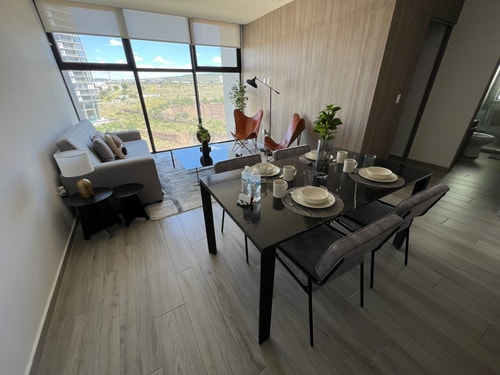 MOTTO 1803A Gym, Pool | Modern - Comfort 35 Destyna