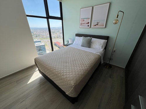 MOTTO 1803A Gym, Pool | Modern - Comfort 10 Destyna