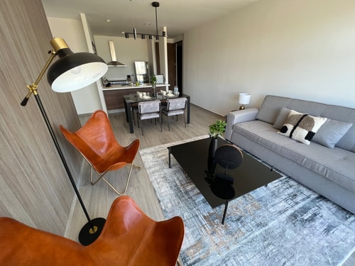 MOTTO 1803A Gym, Pool | Modern - Comfort 0 Destyna