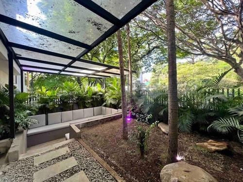 FIJI 3 bed/3BT/ Jacuzzi/Outdoor Lounge/in Provenza