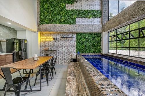 NOWA Huge PH | Indoor Pool & Jacuzzi, Lleras Park