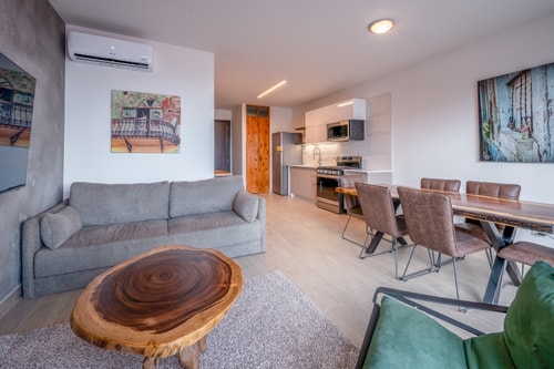 Casco View - Penthouse. 2 Bedrooms