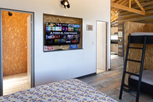 Great Studio 21 INUS LIFE