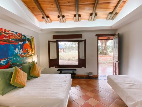 Luxurious Hacienda with Pool 11 INUS LIFE