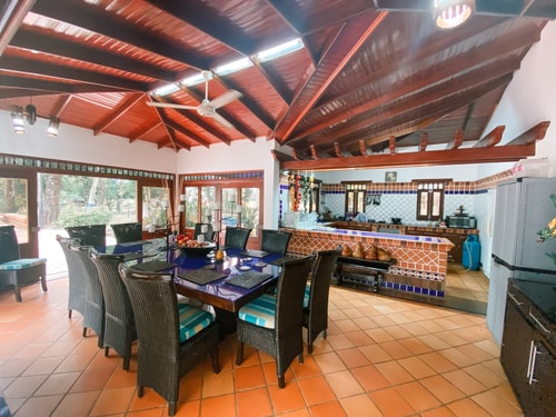 Luxurious Hacienda with Pool 38 INUS LIFE