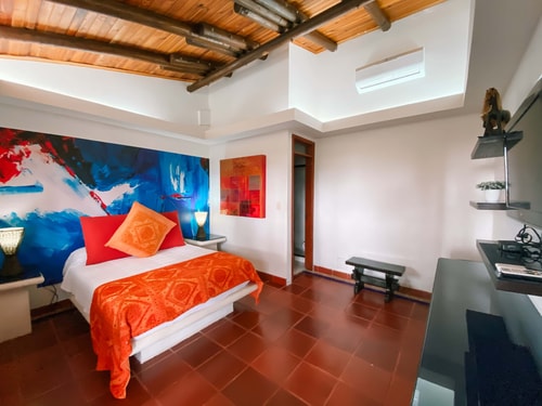 Luxurious Hacienda with Pool 6 INUS LIFE