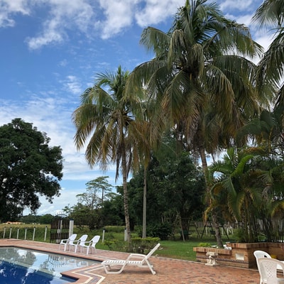 Luxurious Hacienda with Pool 4 INUS LIFE