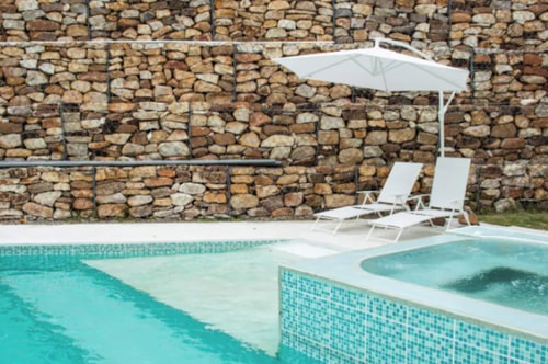 Modern House With Pool 2 INUS LIFE