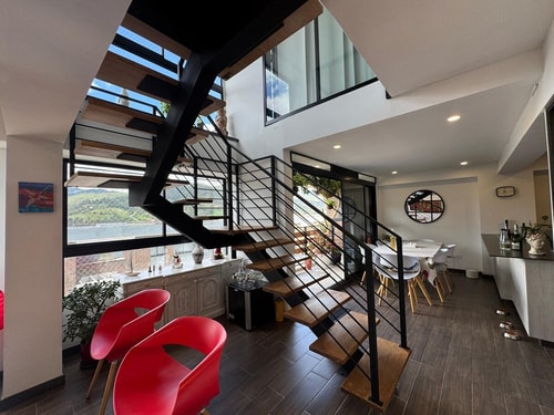 Modern Duplex w/ Mountain Views | El Retiro My Places