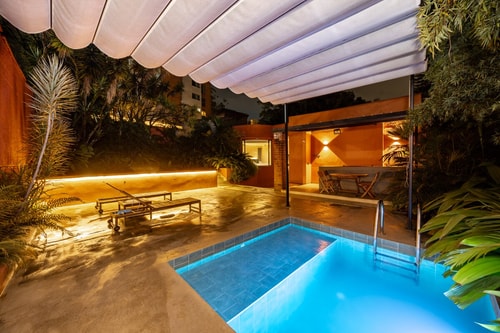 Villa de lujo para grupos. Piscina/ BBQ en Poblado My Places