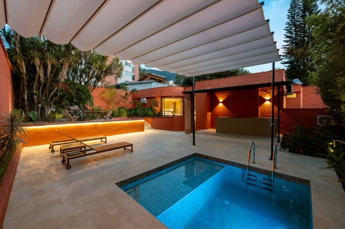 Luxury villa for groups. Pool and BBQ in Poblado 3 My Places