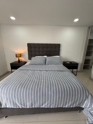 Amazing 3 BR apto in Poblado 39 My Places