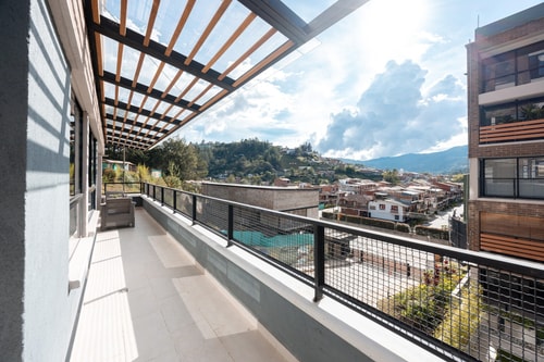 Hermoso 2BR apto en El Retiro 15 My Places