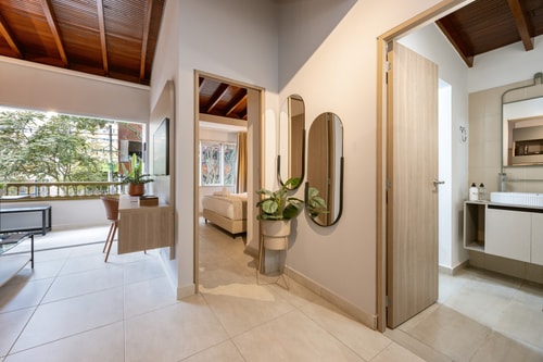 Modern 2BR Apartment w/ A/C | Laureles 17 My Places