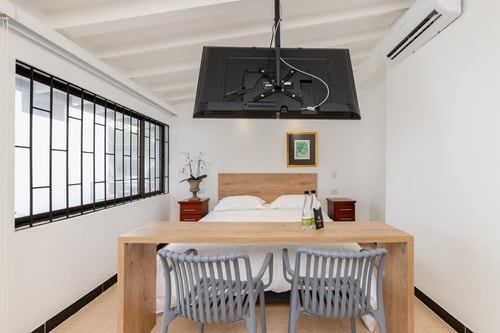 Astonishing Studio with A/C and Wi-Fi 18 My Places