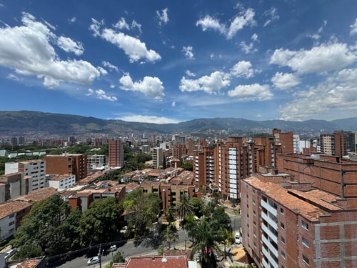 Loft de Lujo | A/C • Rooftop • Laureles 44 My Places