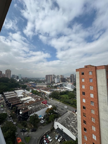 Amazing 3 BR apto in Poblado 8 My Places