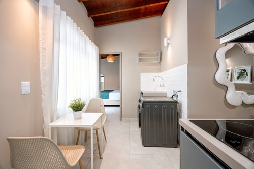 Modern 2BR Apartment w/ A/C | Laureles 18 My Places