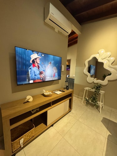 Modern 2BR Apartment w/ A/C | Laureles 33 My Places