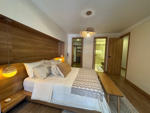 Beautiful views, close to Provence |3BR 20 My Places