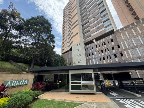 Elegant 3BR Apt w/ Panoramic Views | Envigado 53 My Places