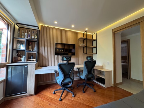 Beautiful views, close to Provence |3BR 12 My Places