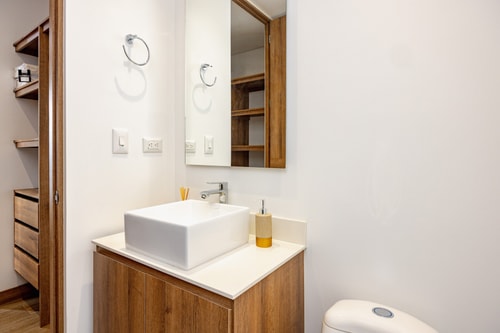Incredible, modern unit with great view and A/C 45 My Places