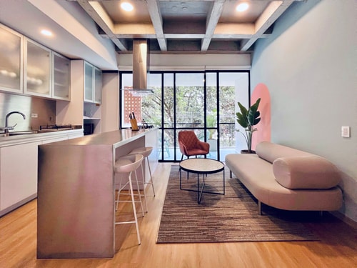 Incredible 3 BR in Laureles 7 My Places