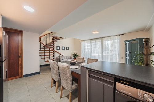 Modern Duplex w/ Balcony | El Poblado 3 My Places