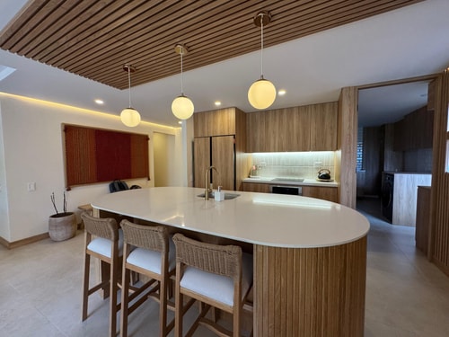 Beautiful views, close to Provence |3BR 44 My Places