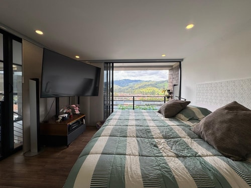 Modern Duplex w/ Mountain Views | El Retiro 35 My Places