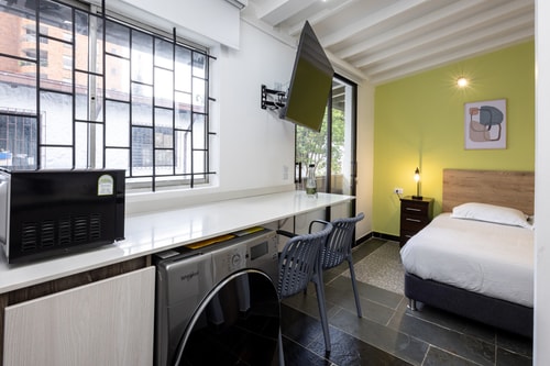 Beautiful bright loft, balcony in El Poblado 23 My Places