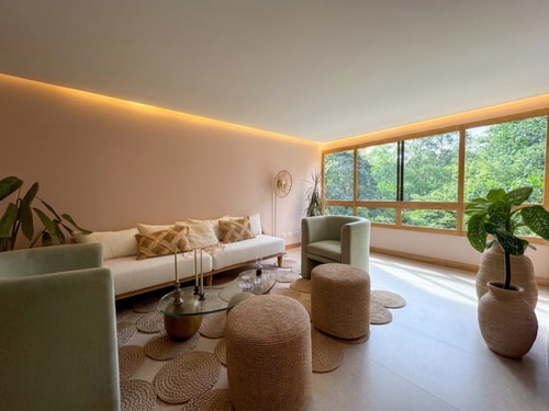 Beautiful views, close to Provence |3BR 2 My Places