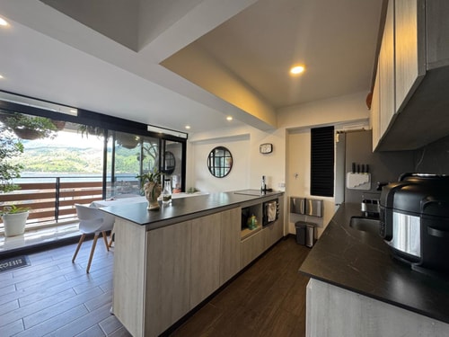 Modern Duplex w/ Mountain Views | El Retiro 11 My Places
