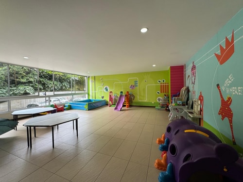 Modern Apt Near Santa Fe Mall | El Poblado 11 My Places