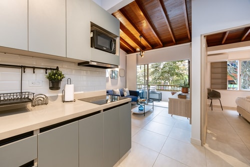 Modern 2BR Apartment w/ A/C | Laureles 27 My Places