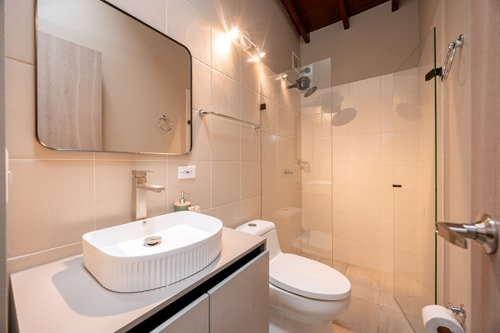 Modern 2BR Apartment w/ A/C | Laureles 14 My Places