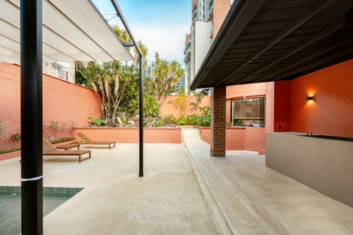 Luxury villa for groups. Pool and BBQ in Poblado 27 My Places