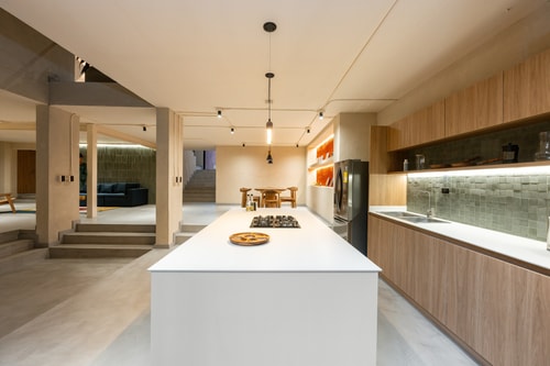 Luxury villa for groups. Pool and BBQ in Poblado 122 My Places