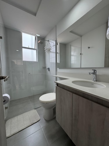 Amazing 3 BR apto in Poblado 37 My Places