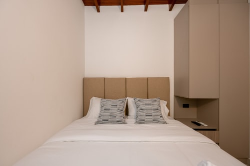 Modern 2BR Apartment w/ A/C | Laureles 39 My Places